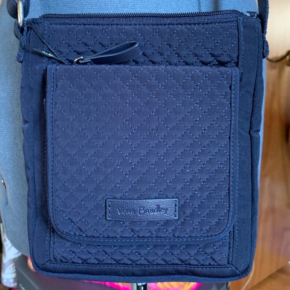 Vera Bradley navy crossbody bag NEW